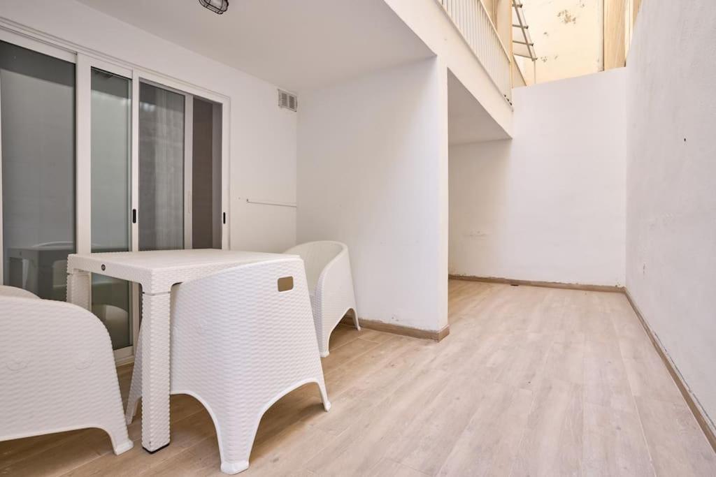 Urban Front - Walking Distance From Paceville And St George Bay Beach Is-Swieqi Exteriér fotografie