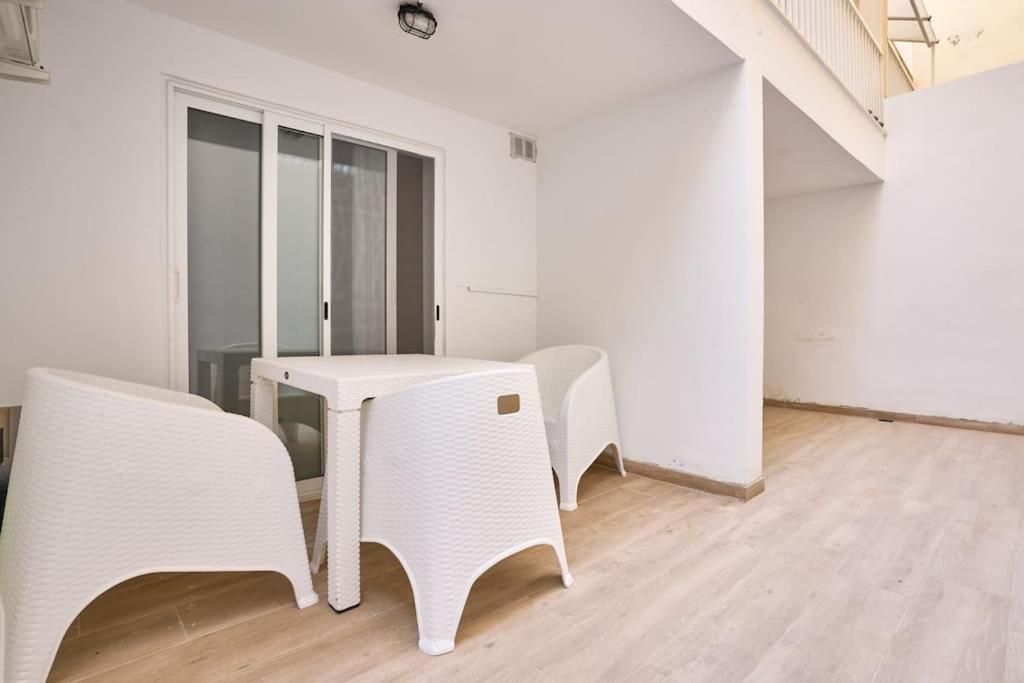 Urban Front - Walking Distance From Paceville And St George Bay Beach Is-Swieqi Exteriér fotografie
